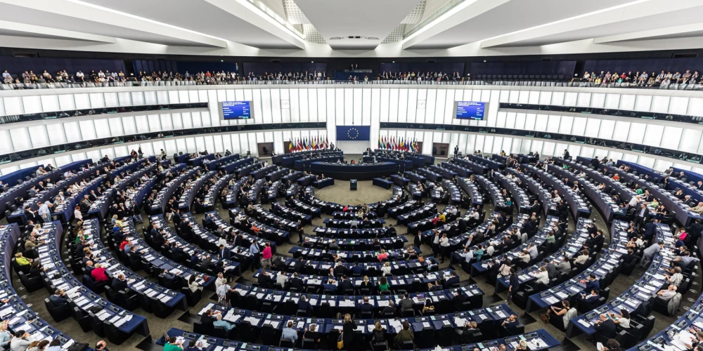 Есть изменения в рейтинге популярности перед выборами в Европарламент - кто лидирует?