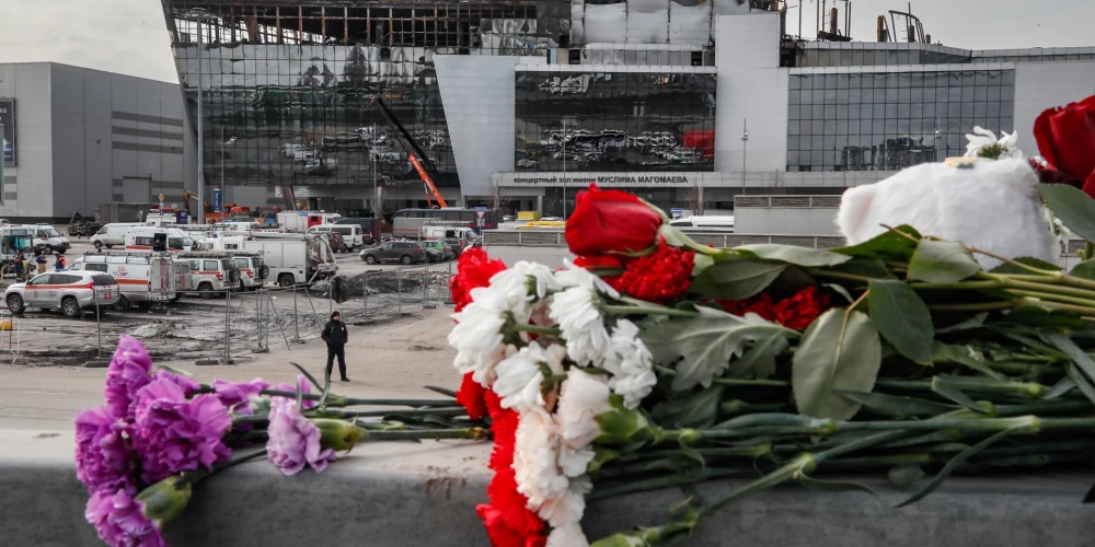 Латвия тоже отреагировала: Сейм минутой молчания почтил память жертв московского теракта