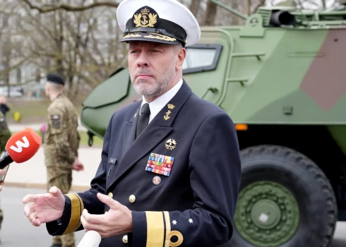 Адмирал НАТО успокоил: нет признаков того, что Россия планирует вторгнуться в какую-либо из стран альянса