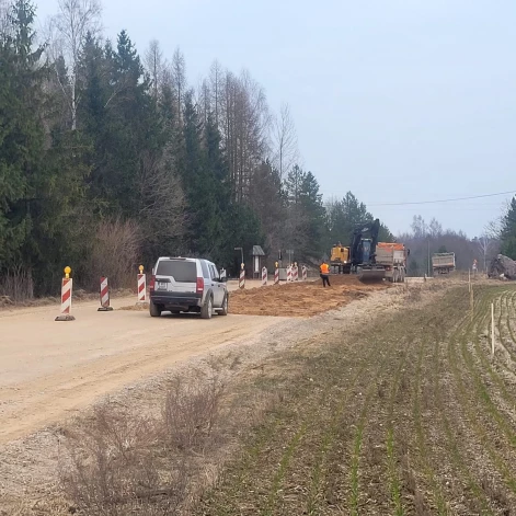 Būvdarbi ilgs līdz sezonas beigām.