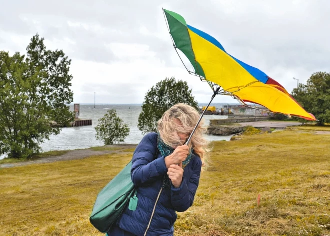 Aprīlis sāksies ar negaisu, lietu un brāzmainu vēju