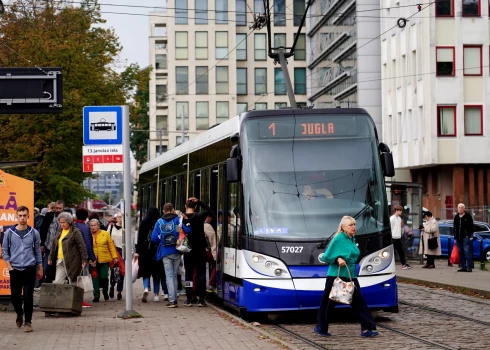Studenti par 2023.gada notikumu atzinuši izcīnītās atlaides Rīgas sabiedriskajā transportā