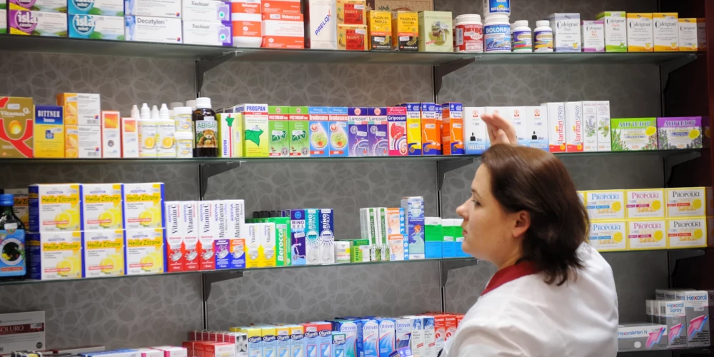 Аптеки в Латвии столкнулись с серьезной проблемой; пострадавшими могут оказаться жители