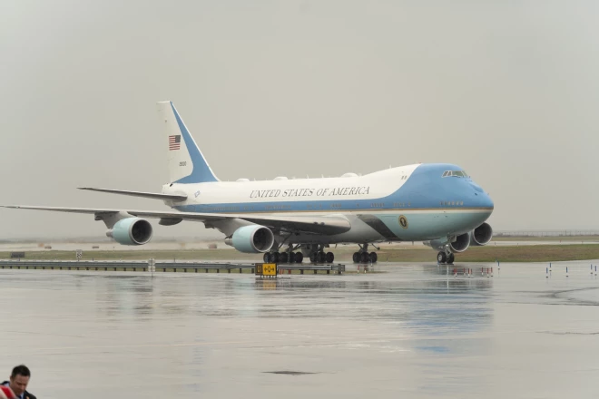 Самолет президента США - так называемый Air Force One