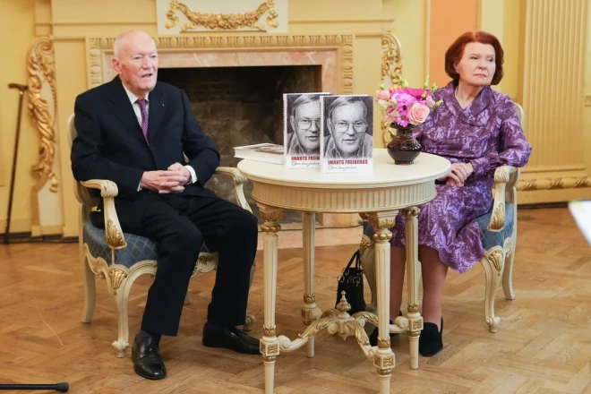 Презентация автобиографической книги Иманта Фрейбергса "Делай, что надо делать".