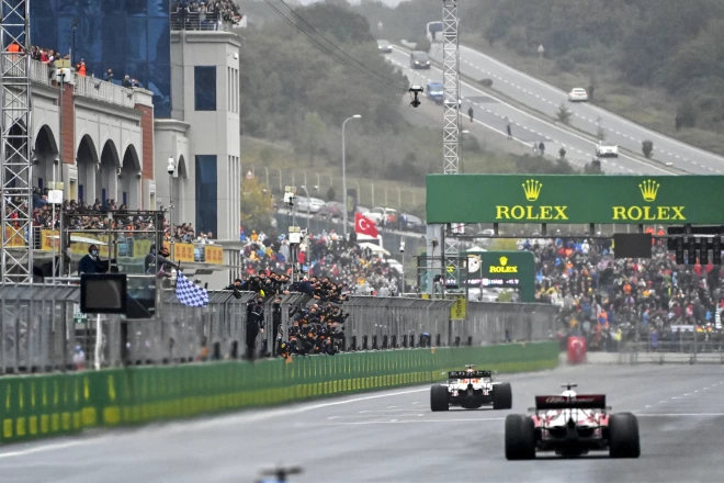Verstapens Stambulā 2021. gadā.