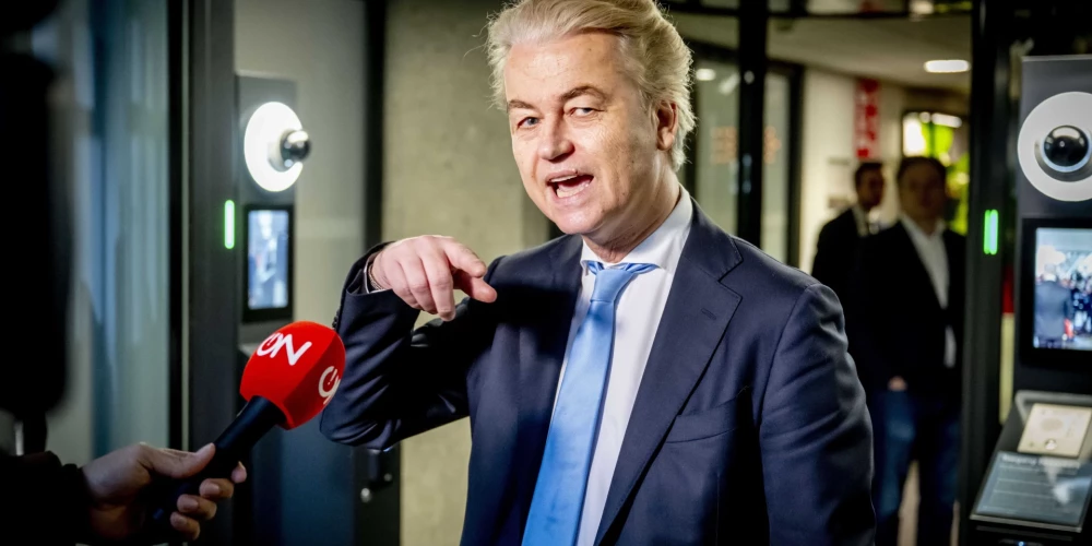 Nīderlande tomēr nerīkos referendumu par izstāšanos no ES?