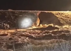 Orskas pārrautais dambis (ekrānuzņēmums no "X")