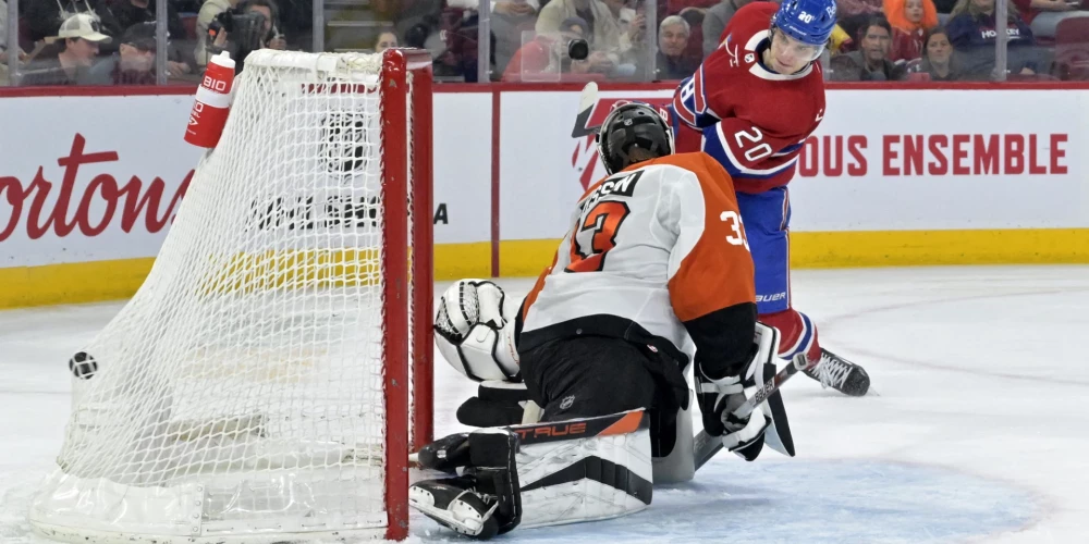 Slovāku talantam Slafkovskim pirmais "hat trick", palīdzot sagraut "Flyers" hokejistus