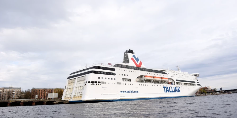 Латвийский певец соскучился по паромам Tallink и спросил у руководства - вернутся ли они когда-нибудь?