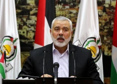 "Hamas" līderis Ismails Hanija paziņo par savu dēlu un mazbērnu nāvi Gazā un priecājas, ka viņi ir "mocekļi"