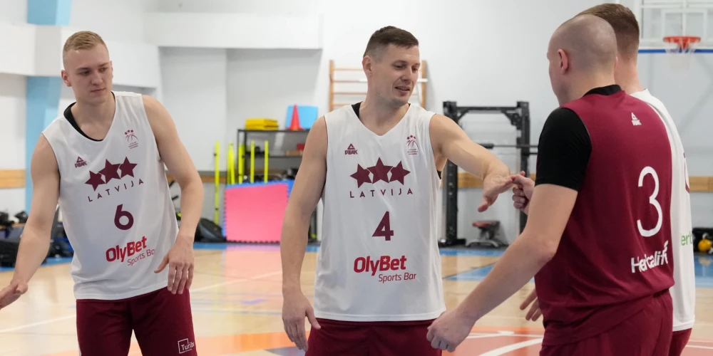 Latvijas 3x3 basketbola izlase olimpisko spēļu kvalifikācijas turnīrā ieņem pirmo vietu grupā
