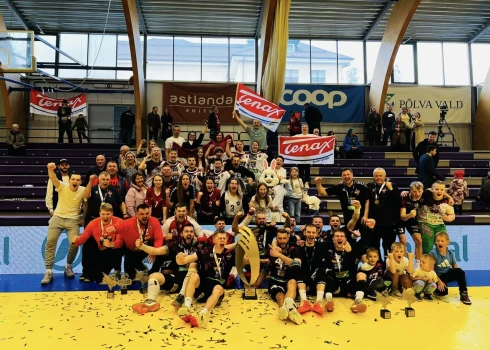 Dobeles "Tenax" handbolisti triumfē Baltijas līgā