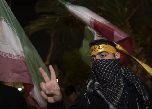 "Давайте думать о заложниках в Газе": Лондон призывает Израиль не мстить Ирану