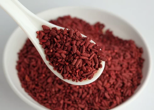 Kā sarkanā rauga rīsu ekstrakts var samazināt holesterīnu? Skaidro uztura speciāliste