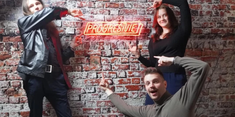 Neraugoties uz visiem skandāliem un “divdomīgām” politikām “Progresīvie” aizvien vairāk virzās Briseles virzienā.