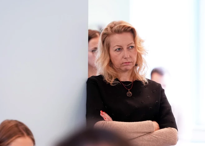 Deputātu vairākums noraida Baklānes-Ansbergas iecelšanu Rīgas izpilddirektora vietnieces amatā