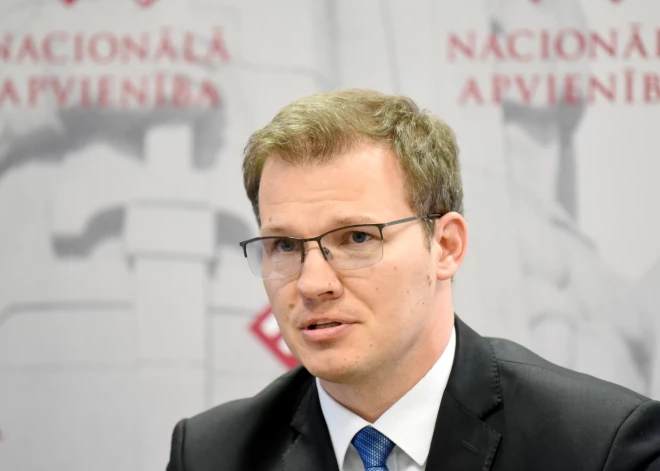 "Nacionālā apvienība" neatbalstīs Braži ārlietu ministres amatam