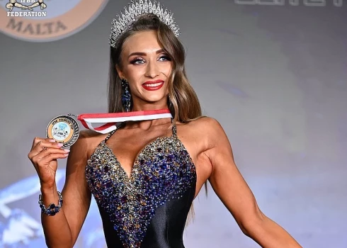 Fit-model kategorijas absolūtā uzvarētāja Daniela Zolotova.