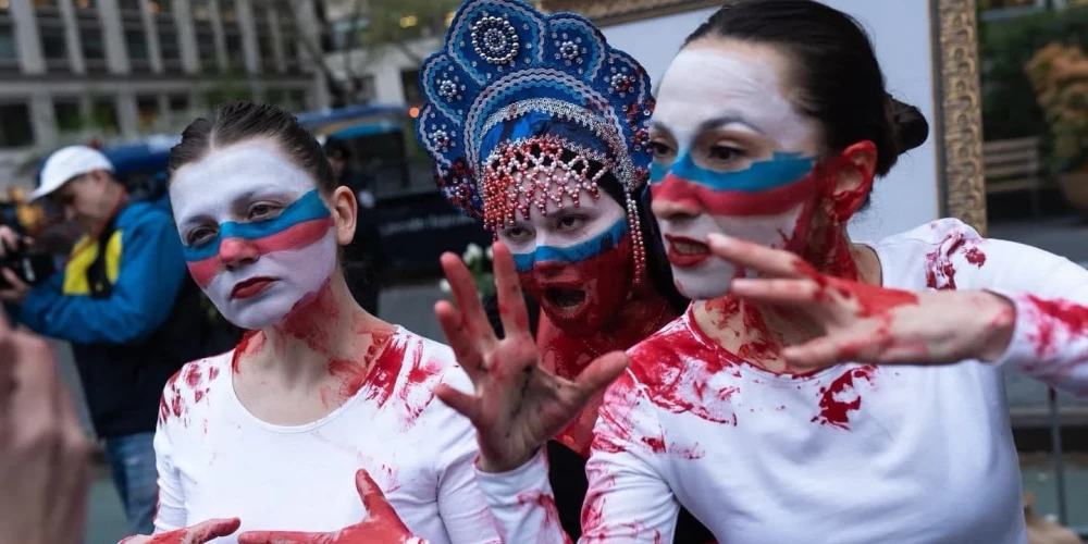 В Нью-Йорке отменили участие артистов балета из России в гала-концерте - помогли протесты украинцев