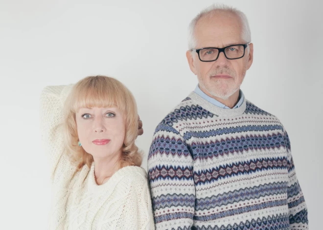 Ievas Akurateres dzimšanas dienā izdod ar Aivaru Hermani kopīgi veidoto jubilāres dziesmu albumu "Ceļš"