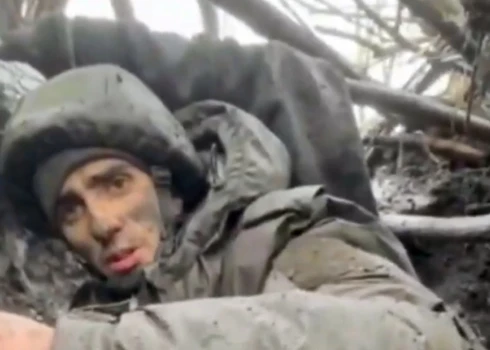 VIDEO: Ukrainā bezcerīgā situācijā nonākuši okupati sūdzas: "Mēs nevaram neko izdarīt, esam "lielgabalu gaļa""