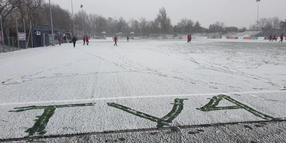 Laikapstākļu dēļ pārceļ Latvijas futbola virslīgas spēli starp RFS un "Grobiņa/LFS"