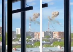 ВИДЕО: Россия атаковала Харьков - после удара ракеты упала телебашня