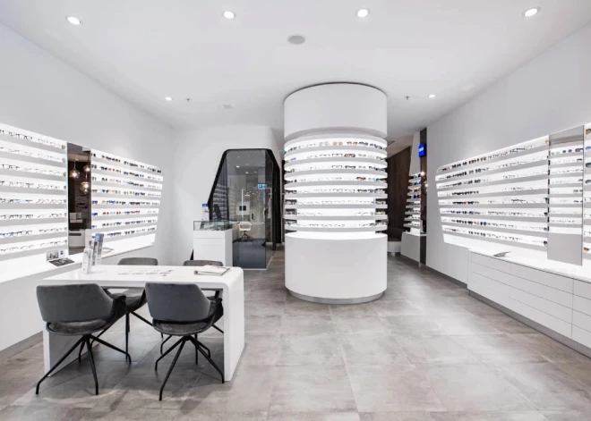 ZEISS Vision Center optikas salons: ceļš uz izcilu redzi