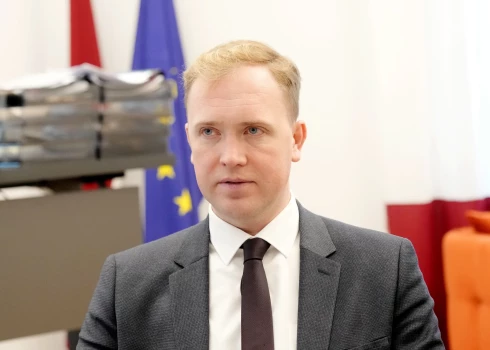 Валайнис: экономике Латвии не хватает инвестиций в размере 2-3 миллиардов евро
