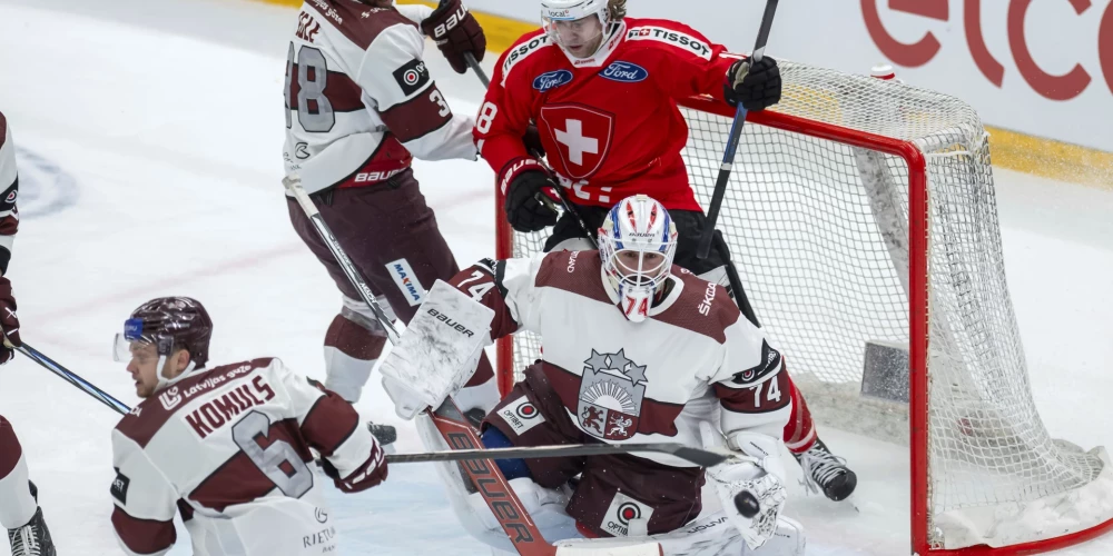 Latvijas hokejisti saņem aukstu dušu, pamatīgi zaudējot pirmajā pārbaudes spēlē ar Šveices izlasi