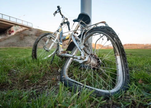 В Риге есть план, как бороться с брошенными велосипедами