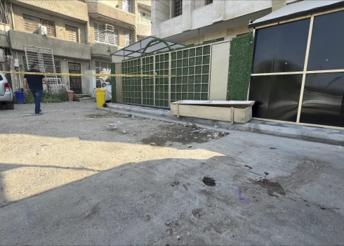 VIDEO: Bagdādē uz ielas nošauj vietējo "TikTok" zvaigzni, kura atļāvās nepakļauties "tikumībai un morālei"