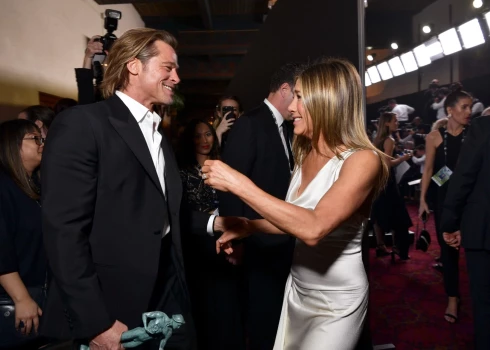 Брэд Питт и Дженнифер Энистон встретились в 2020 году.