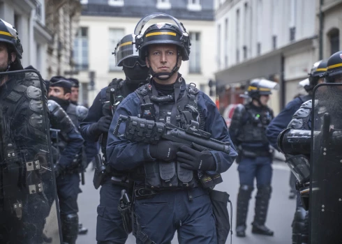 Francijas valdība pastiprina cīņu ar organizēto noziedzību