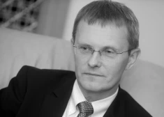 60 gadu vecumā miris Latvijas Bankas padomes loceklis un kādreizējais finanšu ministrs Andris Vilks
