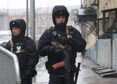 Laupīšanas upuris Krievijā dodas uz policiju, bet pats tiek sodīts savas matu krāsas dēļ