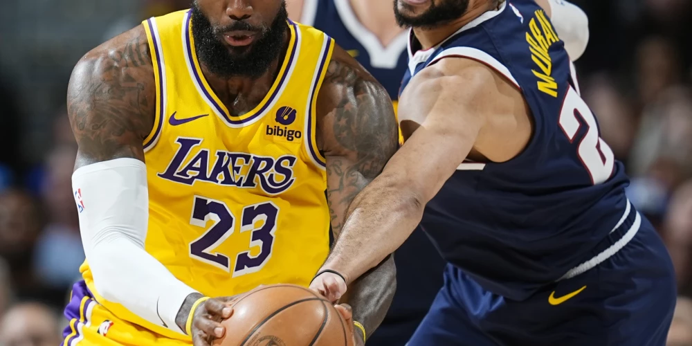 "Nuggets" ar pēdējo sekunžu metienu aizsūta Lebronu Džeimsu un "Lakers" atvaļinājumā; "Thunder" izslēdz "Pelicans"