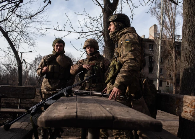 Латвия не планирует возвращать в Украину мужчин призывного возраста