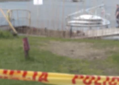 VIDEO: no Daugavas izcelts kāda vīrieša līķis. Viņa nāves apstākļi ir neskaidri
