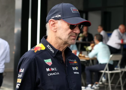"Red Bull" pamet izcilais inženieris Ņūvijs, jau nākamgad varētu strādāt pie "Ferrari"