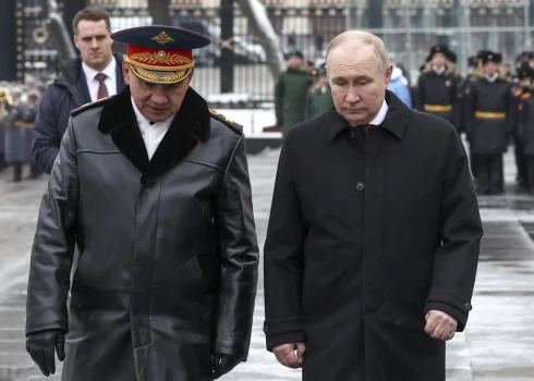 Putins sodījis Šoigu par nespēju sasniegt Kremļa kara mērķus