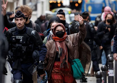 Policija izved palestīniešu atbalstītājus no Parīzes Politikas zinātnes institūta