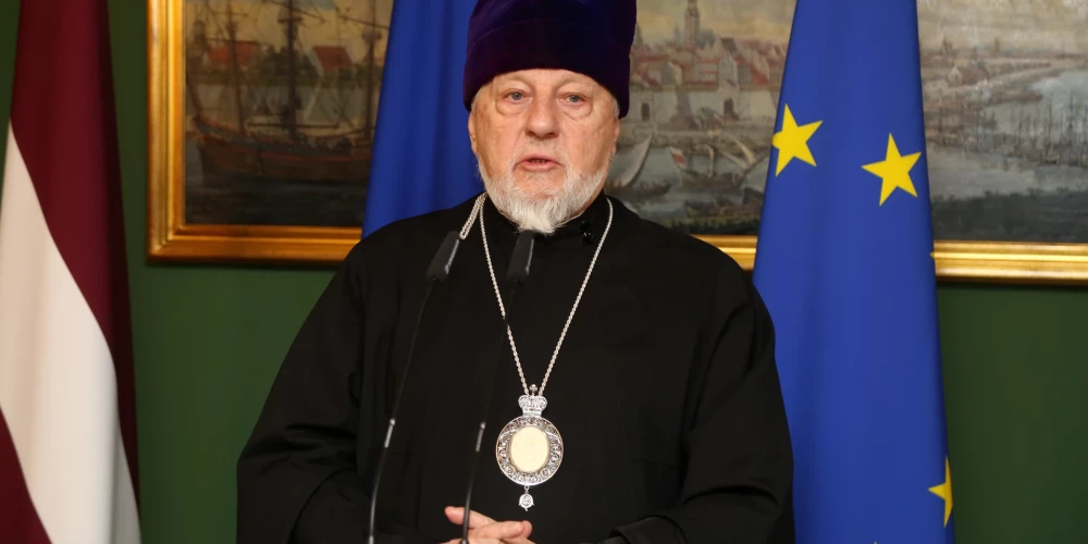 Православные Латвии отмечают Пасху - ми­т­ро­по­лит обратился к верующим с поздравлением