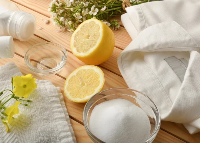 Зачем хозяйкам рекомендуют использовать лимон при стирке в машине