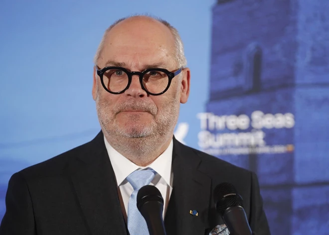 Igaunijas prezidents ar Braži apspriedis Baltijas reģiona drošību