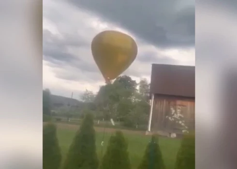 ВИДЕО: в Литве воздушный шар упал на дома - пострадали 7 человек
