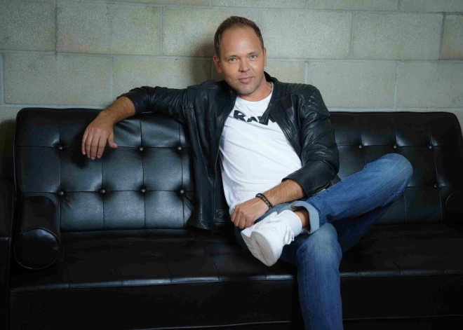 Lauri Reiniku aptiekā pārsteidz zāļu cena: pat farmaceitei bija mute vaļā