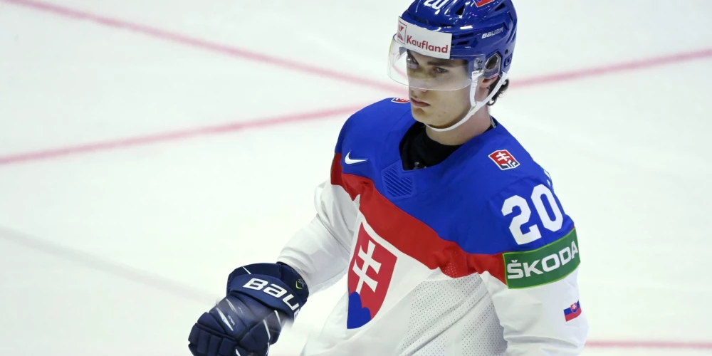 Slovākijas hokeja supertalants Jurajs Slafkovskis jau 17 gadu vecumā kļuva par labāko vārtu guvēju un rezultatīvāko spēlētāju Pekinas olimpiskajās spēlēs, palīdzot slovākiem izcīnīt bronzas medaļas. 