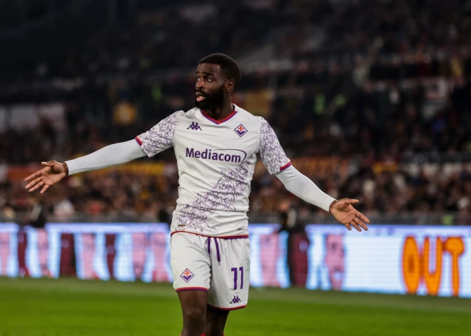 Florences "Fiorentina" atkārtoti iekļūst UEFA Konferences līgas finālā